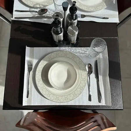 Appartement Stylish With Private Terrace - Side