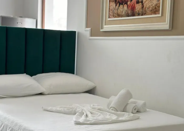 Comfortable 2 Apartment *