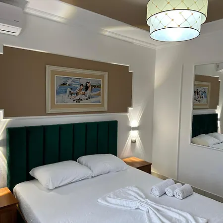 Stylish With Private Terrace - Side Golem (Tirana)